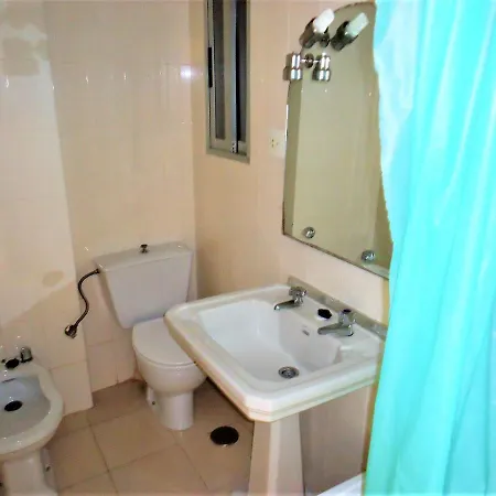 Les Doyes Residencial Lek * Peniscola